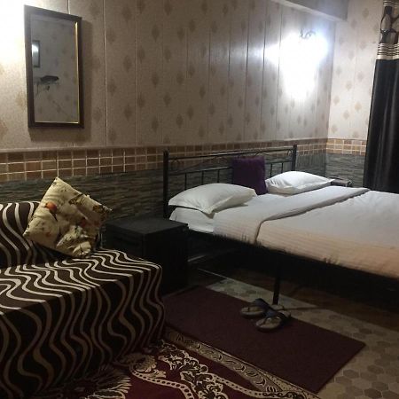 Hotel O Hya'S Homestay 데라둔 외부 사진