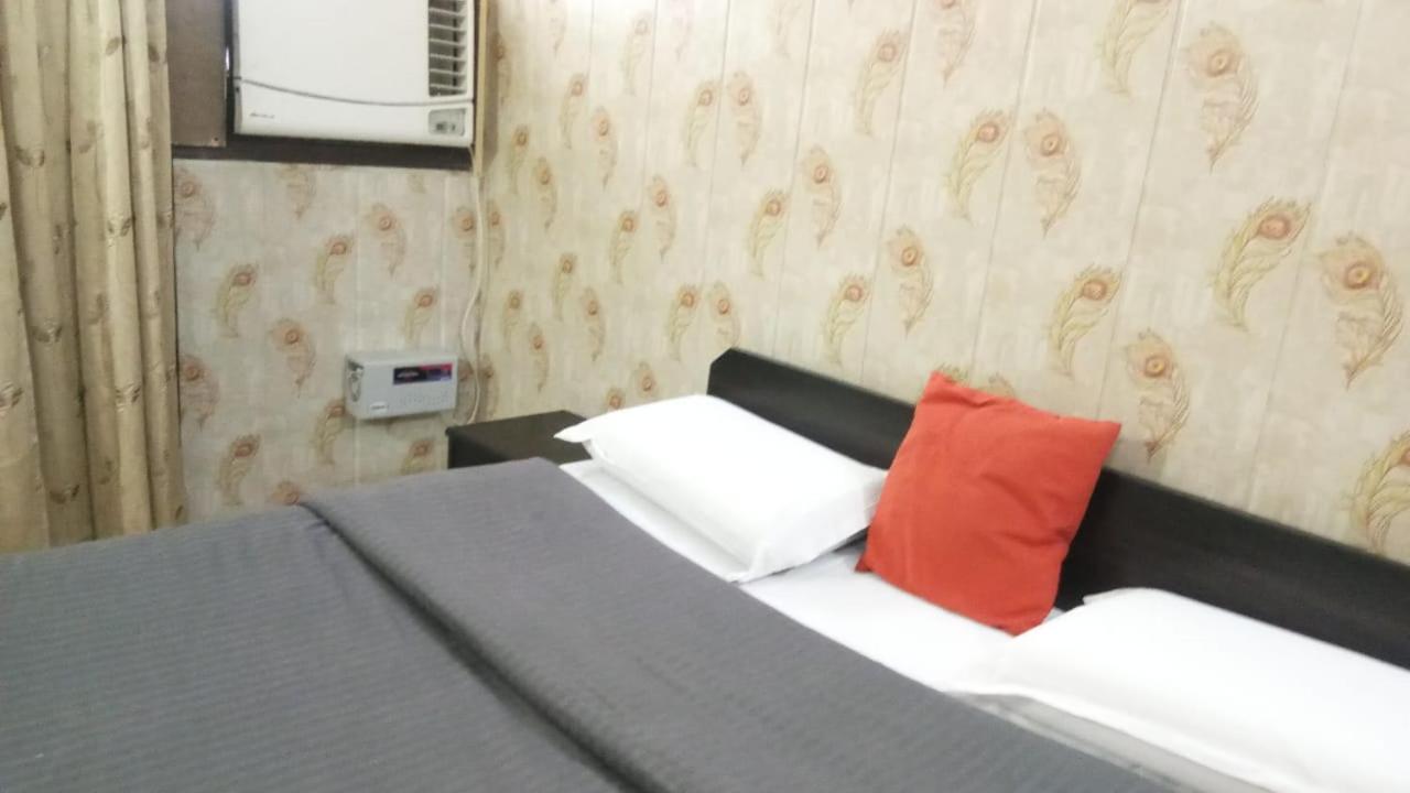Hotel O Hya'S Homestay 데라둔 외부 사진