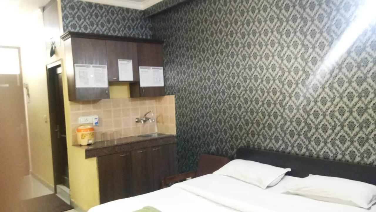 Hotel O Hya'S Homestay 데라둔 외부 사진
