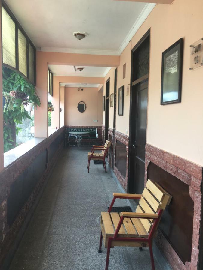 Hotel O Hya'S Homestay 데라둔 외부 사진