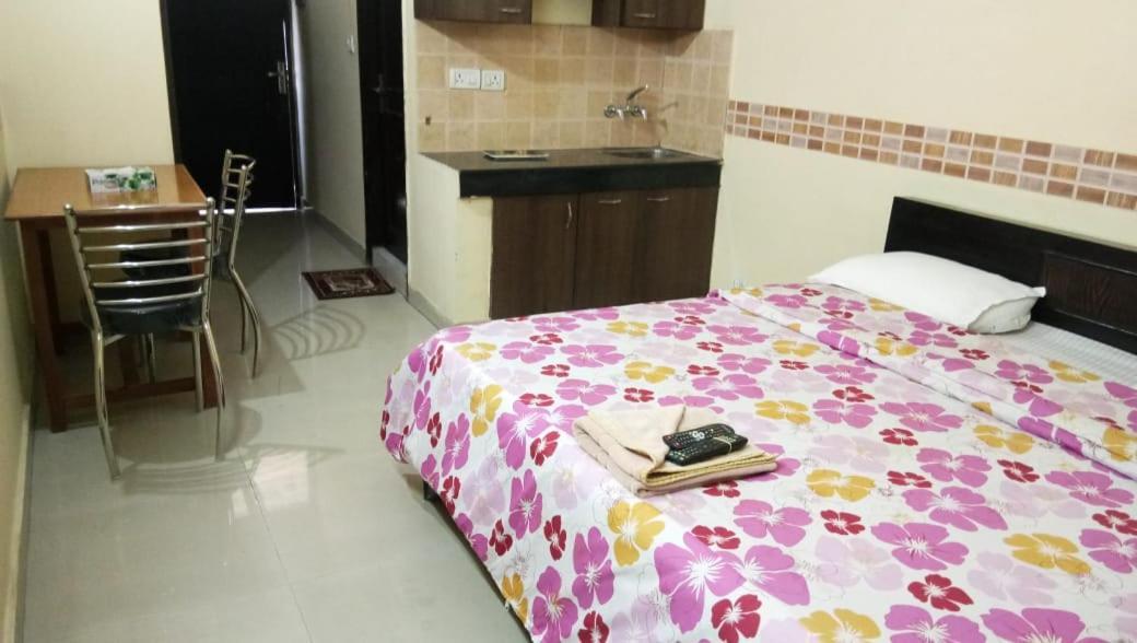Hotel O Hya'S Homestay 데라둔 외부 사진